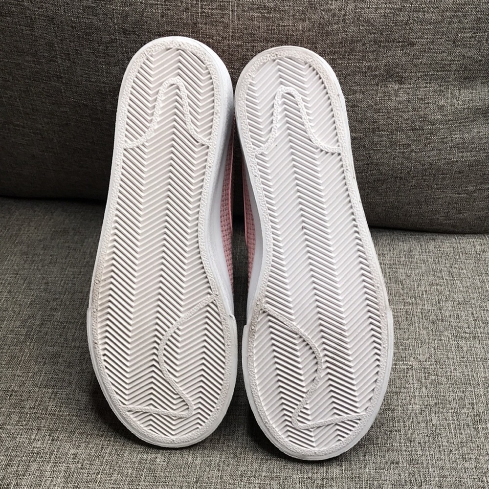 Nike Blazer Low Platform size 6 1/2 us - Picture 9 of 10